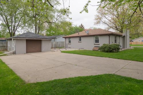 2728 Parchmount Ave, Kalamazoo MI  49004-1793 exterior