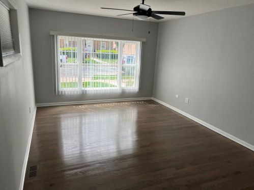 9209 Springfield Ave, Chicago IL 60805-1461 exterior