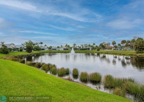 5777 Travelers Way, Fort Pierce FL 34982-4051 exterior