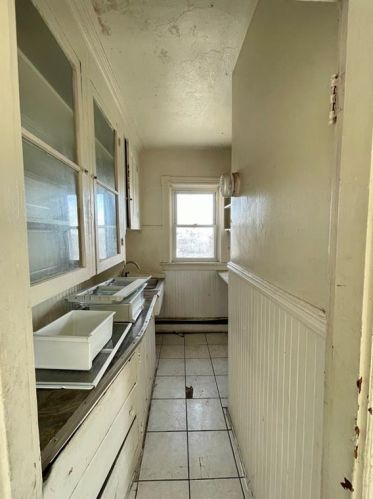 15 Julian St, Providence RI 02909-2715 exterior