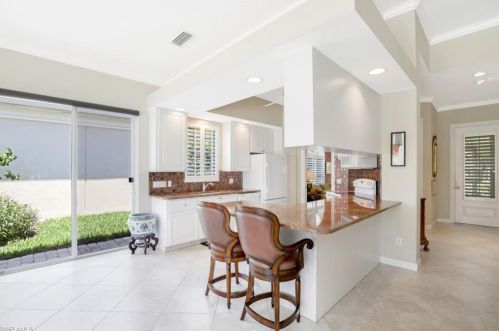 5272 Hawkesbury Way, Naples FL 34119-9581 exterior