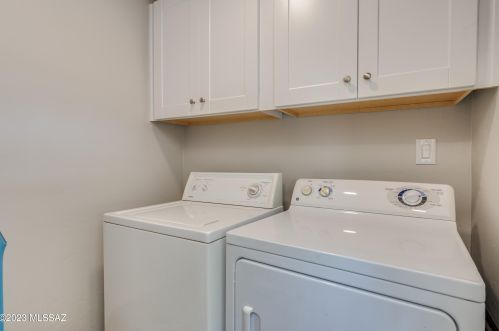 221 Calle De Jardin, Tucson AZ  85711-3406 exterior