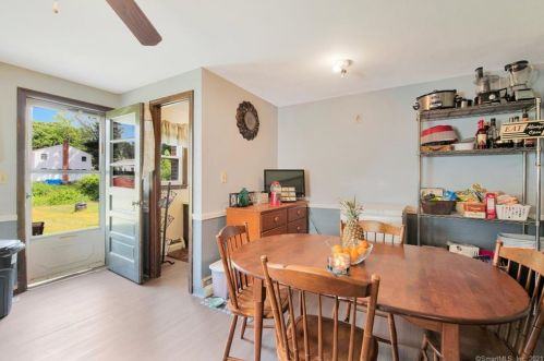 23 Horace St, Manchester CT 06040-6423 exterior