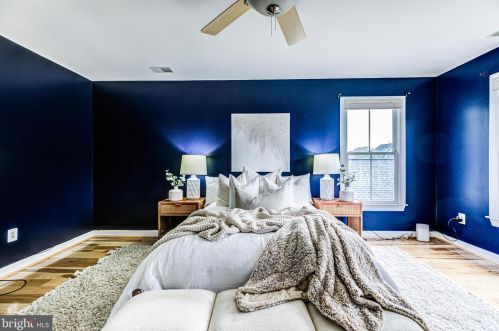 213 Creek Valley Ln, Rockville MD  20850-5603 exterior