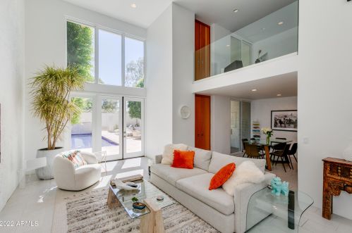 4658 40th St, Phoenix, AZ 85040-2918