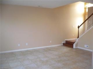 1634 Laughton Cir, Cleveland OH  44147-4438 exterior