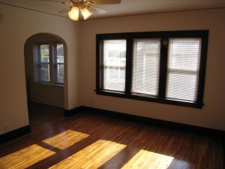 356 Cleveland Ave, Saint Paul MN  55105-1254 exterior