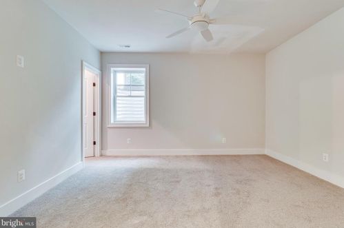 6208 Kellogg Dr, Mc Lean VA  22101-3121 exterior