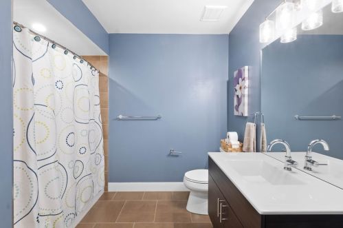 521 Jefferson St, Pittsburgh PA  15212-4418 exterior