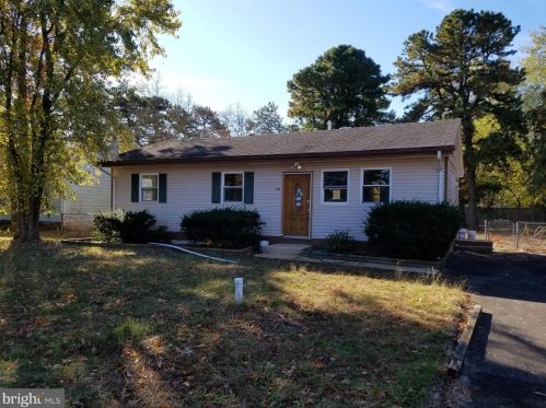 308 Cherokee Dr, Browns Mills, NJ 08015-6451