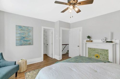 1207 Linden Pl, Pittsburgh PA  15212-4830 exterior