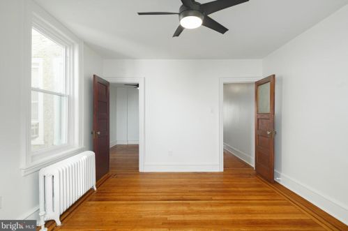 726 58 St, Philadelphia PA 19143-2432 exterior