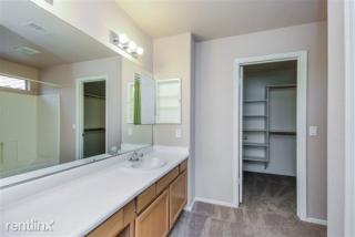 2022 Patrick Ln, Phoenix AZ  85024-7538 exterior