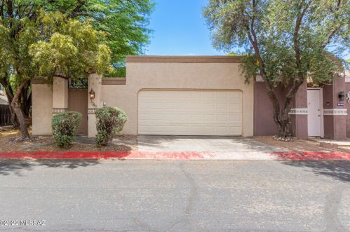 3049 Avenida Obregon, Tucson, AZ 85746-8260