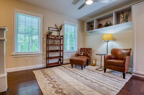 362 Grant Rd, Newmarket NH 03857-2108 exterior