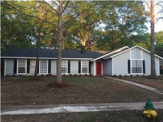 1601 Long Wood Rd, Mobile, AL 36609-5258