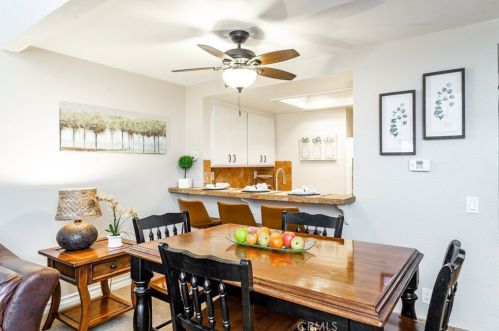 1634 Clear Springs Dr, Fullerton CA 92831-1881 exterior