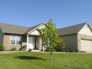 30 Meadowbrooke Dr, Troy, IL 62294-2455