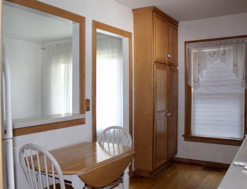 286 Pick Ave, Elmhurst IL 60126-3058 exterior