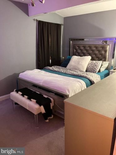 6220 Clayton Ave, Camden NJ  08109-1305 exterior