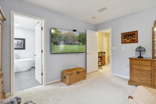 4406 Carmine Ct, Dewitt MI 48820-9183 exterior