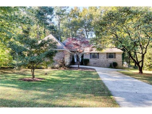2647 Bluebird Cir, Duluth, GA 30096-3903