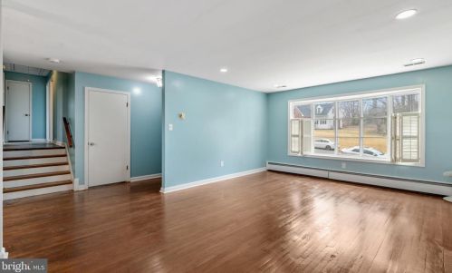 1006 Venice Dr, Silver Spring MD 20904-2065 exterior