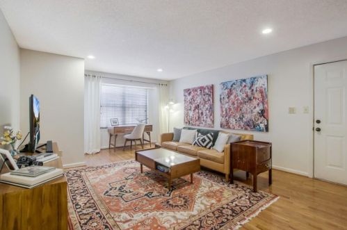 4108 Chastain Park Ct, Atlanta, GA 30342-3256