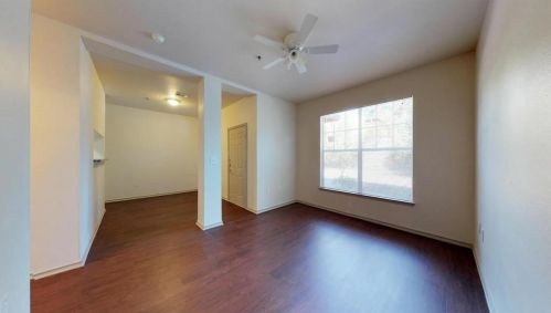 4323 Deere St, Dallas TX  75204-3623 exterior