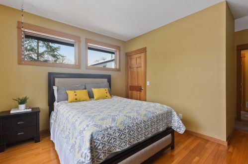 1735 Perkins Ln, Maple Plain MN 55359 exterior