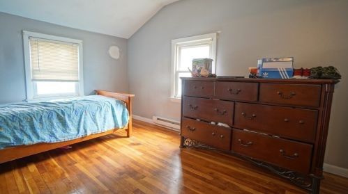 77 Humbert, Springfield MA 01109-2229 exterior