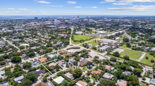 850 4 Ct, Boca Raton FL 33432-1905 exterior