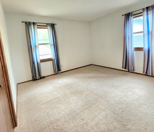 4703 Chalet Ln, Wyoming MI  49519-4912 exterior