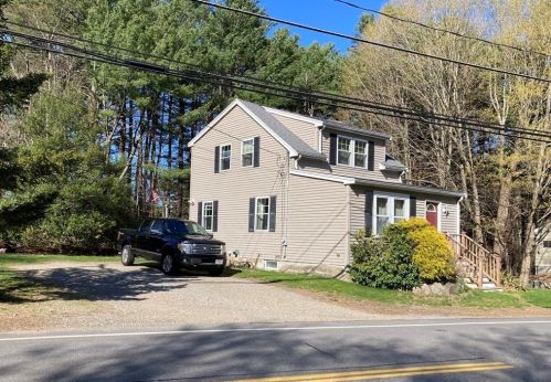 80 High St, Walpole, MA 02081-2108