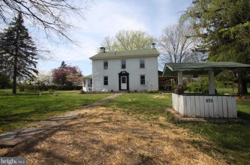 374 Sanatoga Rd, Pottstown, PA 19465-7985