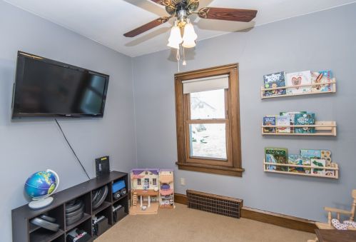 2157 67th Pl, Milwaukee WI 53219-1308 exterior