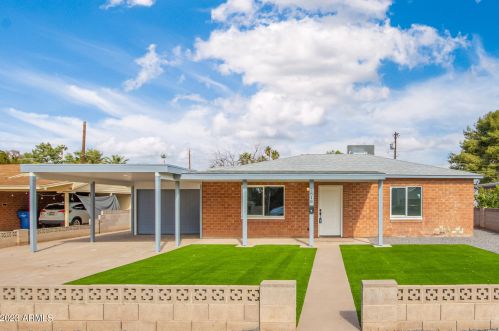 2818 Earll Dr, Phoenix, AZ 85016-7526