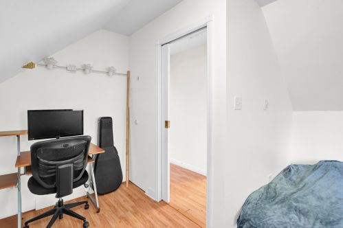 411 Calhoun St, Bull Valley IL 60098-4203 exterior