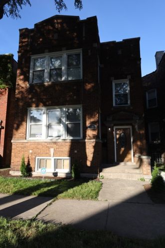 7813 Evans Ave, Chicago, IL 60619-3105