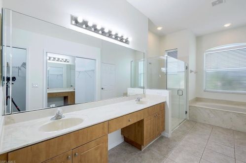 4610 22 St, Naples FL 34117-3654 exterior