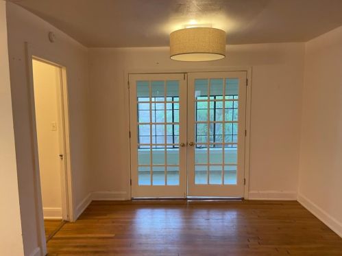 1806 32nd St, Austin TX  78703-1305 exterior