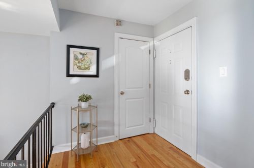 10853 Amherst Ave, Silver Spring, MD 20902-4346