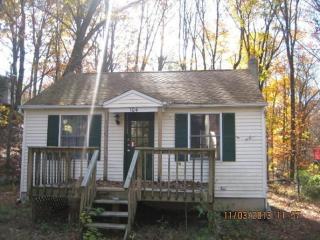 104 Flora Ave, Stanhope NJ  07874-2307 exterior