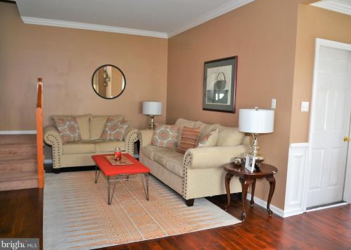 52 Steeplechase Cir, Chester PA 19014-1463 exterior