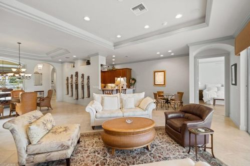 14710 Gln Eden Dr, Naples FL 34110-4610 exterior