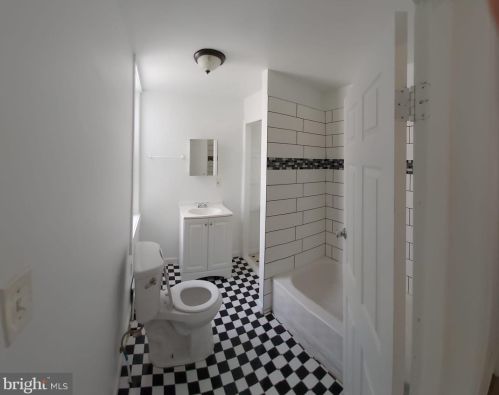 5525 Chancellor St, Philadelphia PA 19139-3924 exterior