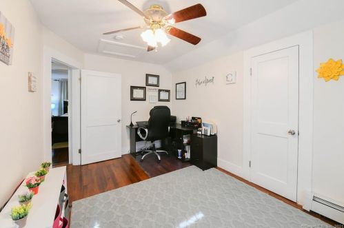 1490 Hartford Tpke, North Haven CT 06473-1245 exterior