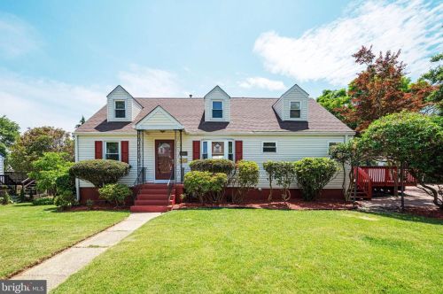 1509 Moffet Rd, Silver Spring, MD 20903-1934