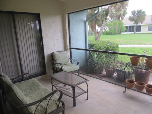 4176 Gator Trace Villas Cir, Fort Pierce FL 34982-6819 exterior