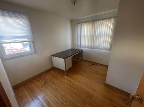 9844 Charles St, Chicago IL 60643-2109 exterior